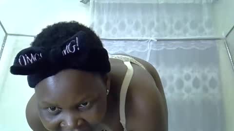 sweet_dori33 online show from May 2026 03:02:02 AM