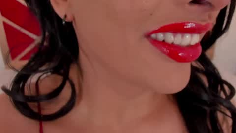 sweet_eliizabeth online show from May 2026 01:52:01 PM