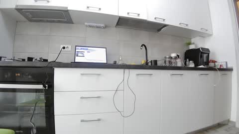 Snapshot of sweet_ella chatting on February 2025 10:21:02 AM online show from February 2025 10:21:02 AM