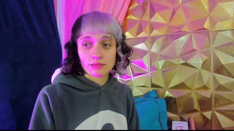  emmili  online show from January 2025 06:13:02 PM