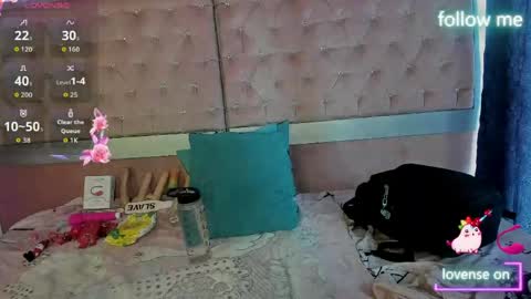  emmili  online show from May 2026 12:35:02 PM