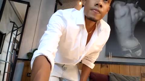 sweet_ethan_ online show from December 2025 03:23:01 AM