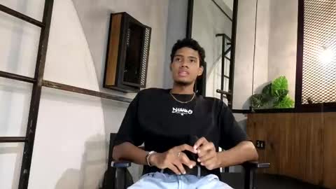 sweet_ethan_ online show from December 2025 03:22:02 AM