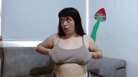 Snapshot of sweet_ferr chatting on July 2026 06:23:01 PM sweet_ferr online show from July 2026 06:23:01 PM