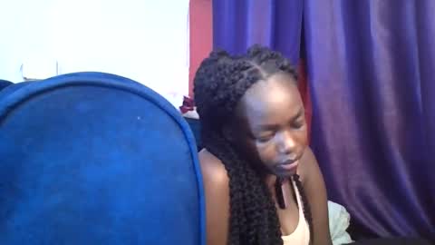 sweet_hennessey online show from May 2026 05:03:02 AM