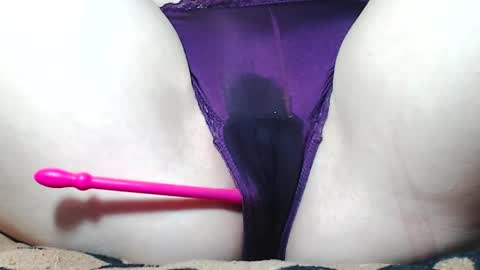 Snapshot of sweet_kitten25 chatting on June 2026 07:22:01 AM Kitten online show from June 2026 07:22:01 AM