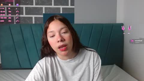 sweet_kitty_05 online show from February 2026 11:21:02 PM