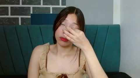 sweet_kitty_05 online show from April 2026 12:05:01 AM