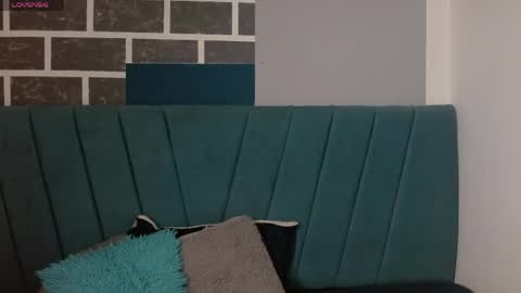 sweet_kitty_05 online show from May 2026 11:44:01 PM
