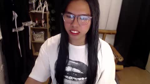 sweet_kyline69 online show from September 2025 10:06:02 AM