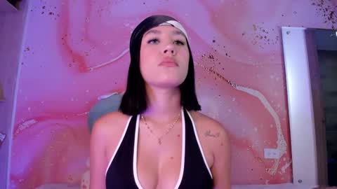 Lemarie online show from November 2025 12:27:02 PM