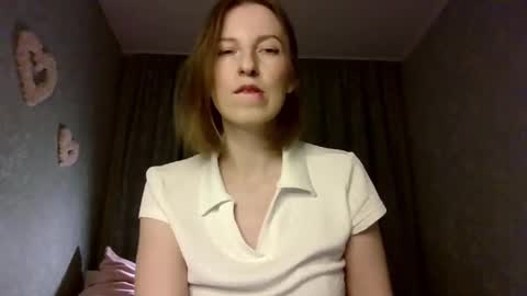 sweet_lilbunny online show from November 2025 02:38:01 PM