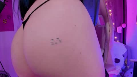 Snapshot of sweet_lilly_sweet chatting on March 2026 03:12:02 AM sweet_lilly_sweet online show from March 2026 03:12:02 AM