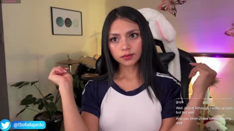 Snapshot of sweet_littleee chatting on January 2025 12:27:01 AM free private online show from January 2025 12:27:01 AM