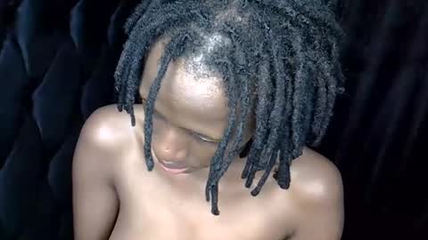 sweet_lora1 online show from January 2025 12:16:02 PM