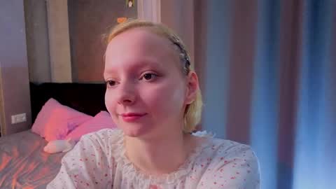Lana online show from April 2026 04:16:02 PM
