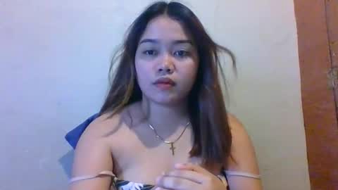 Snapshot of sweet_mae28xx chatting on October 2025 05:28:02 AM sweet_mae28xx online show from October 2025 05:28:02 AM