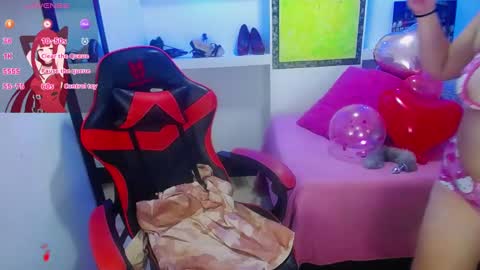 Snapshot of sweet_melody_xx chatting on February 2025 06:29:02 AM MELODY online show from February 2025 06:29:02 AM