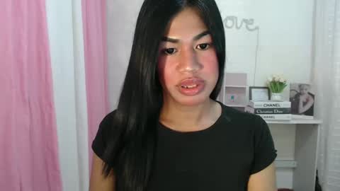 Snapshot of sweet_melonxxx chatting on December 2024 02:39:01 PM Melon online show from December 2024 02:39:01 PM