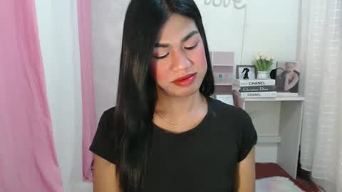 Snapshot of sweet_melonxxx chatting on December 2024 05:19:02 PM Melon online show from December 2024 05:19:02 PM