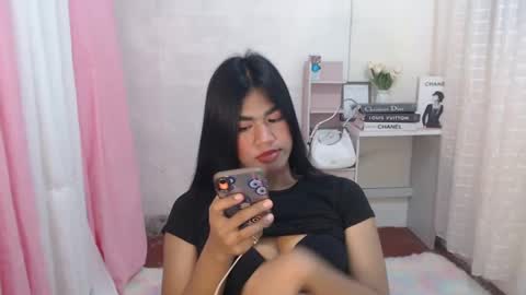 Snapshot of sweet_melonxxx chatting on February 2025 09:39:02 PM Melon online show from February 2025 09:39:02 PM