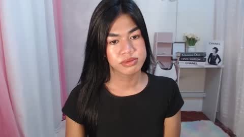 Snapshot of sweet_melonxxx chatting on February 2025 08:49:02 AM Melon online show from February 2025 08:49:02 AM