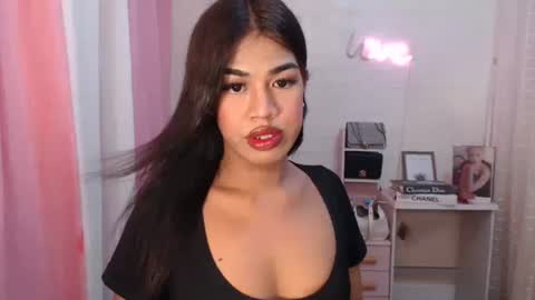 Snapshot of sweet_melonxxx chatting on September 2025 06:29:01 PM Melon online show from September 2025 06:29:01 PM