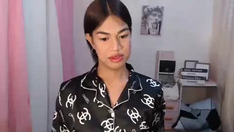 Snapshot of sweet_melonxxx chatting on October 2025 06:31:02 PM Melon online show from October 2025 06:31:02 PM