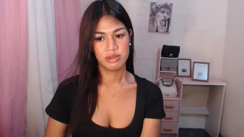 Snapshot of sweet_melonxxx chatting on February 2026 09:56:02 AM Melon online show from February 2026 09:56:02 AM