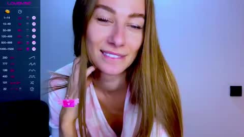 Mia online show from June 2026 12:08:01 PM