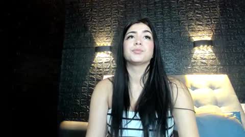 Snapshot of sweet_moniicaa chatting on January 2025 10:40:02 AM Monica online show from January 2025 10:40:02 AM