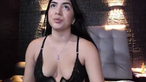 Snapshot of sweet_moniicaa chatting on January 2025 04:30:01 PM Monica online show from January 2025 04:30:01 PM