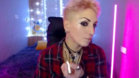 Snapshot of sweet_n_strong chatting on December 2025 12:31:02 PM sweet_n_strong online show from December 2025 12:31:02 PM