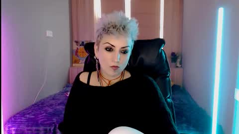 Snapshot of sweet_n_strong chatting on February 2026 07:43:02 AM sweet_n_strong online show from February 2026 07:43:02 AM