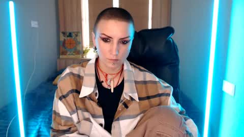 sweet_n_strong online show from April 2026 01:52:02 PM