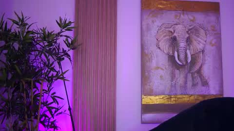 Snapshot of sweet_obsession_xo chatting on October 2025 08:45:02 AM Lilly online show from October 2025 08:45:02 AM