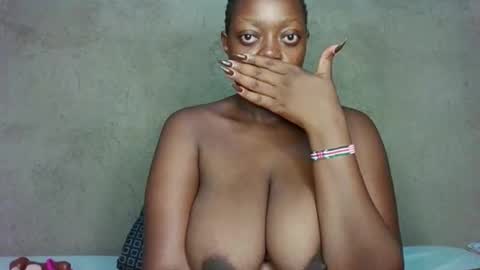sweet_pie29 online show from April 2026 11:50:01 PM