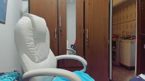 sweet_robyn online show from December 2024 09:41:01 PM