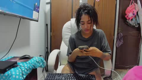 sweet_robyn online show from January 2025 08:55:01 PM