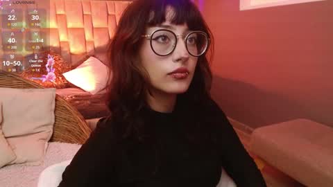 Roxanee online show from January 2026 02:19:02 PM