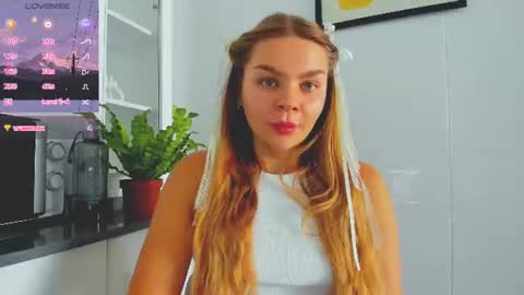 Sabina online show from July 2026 06:41:02 AM