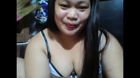 Snapshot of sweet_shafarah chatting on March 2025 05:57:02 PM sweet_shafarah online show from March 2025 05:57:02 PM