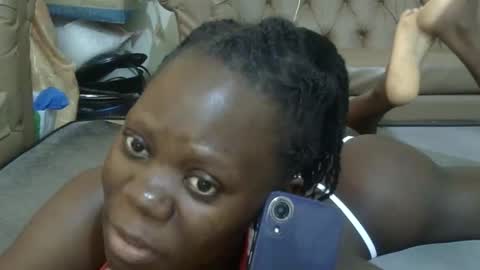 Snapshot of sweet_sharon01 chatting on April 2026 10:02:02 AM Sharon online show from April 2026 10:02:02 AM