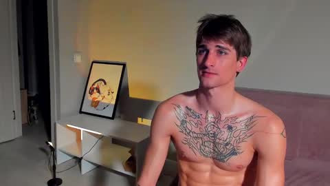 sweet_smith8 online show from February 2025 09:18:02 PM