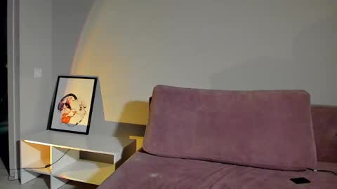 sweet_smith8 online show from February 2025 05:46:02 PM