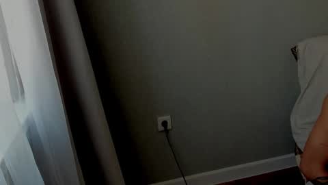 sweet_smith8 online show from September 2025 07:45:02 AM