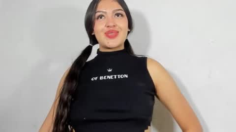 Snapshot of sweet_sophie_7 chatting on January 2025 06:49:01 PM sweet_sophie_7 online show from January 2025 06:49:01 PM