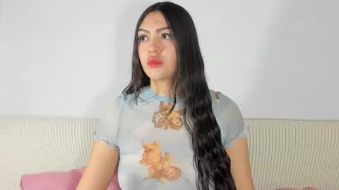 Snapshot of sweet_sophie_7 chatting on January 2025 03:21:01 PM sweet_sophie_7 online show from January 2025 03:21:01 PM