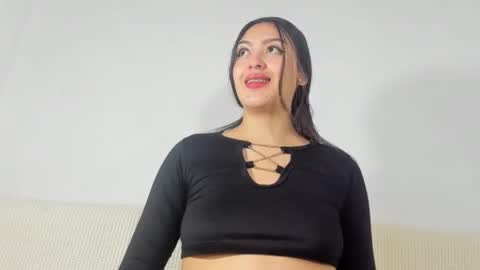 Snapshot of sweet_sophie_7 chatting on January 2025 02:09:01 AM sweet_sophie_7 online show from January 2025 02:09:01 AM