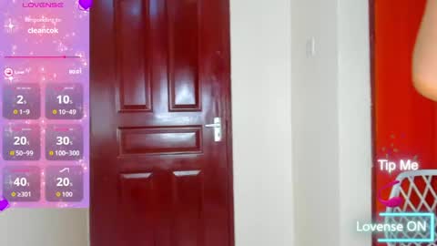 Snapshot of sweet_squirter254 chatting on May 2026 12:38:01 AM sweet_squirter254 online show from May 2026 12:38:01 AM